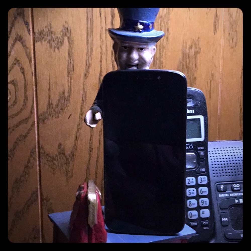Moto phone